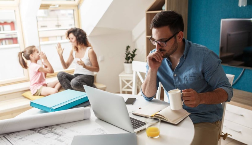 Travail &agrave; distance : quelles sont les pr&eacute;cautions &agrave; prendre pour l’entreprise ?