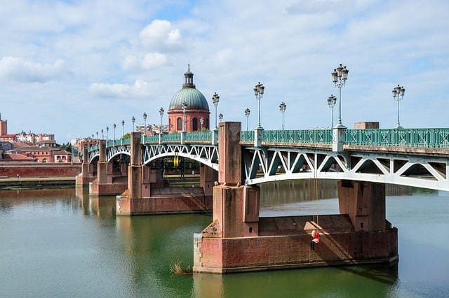 Comment bien acheter un bureau &agrave; Toulouse ?