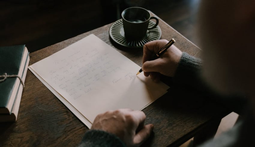 Comment r&eacute;diger une lettre de d&eacute;mission en CDI&thinsp;?