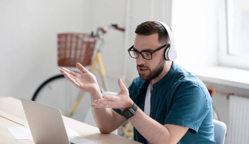 Travailleur ind&eacute;pendant : quelles assurances pour vous prot&eacute;ger ?