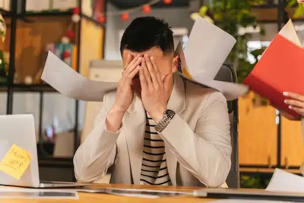 Surcharge mentale au travail : comment y rem&eacute;dier