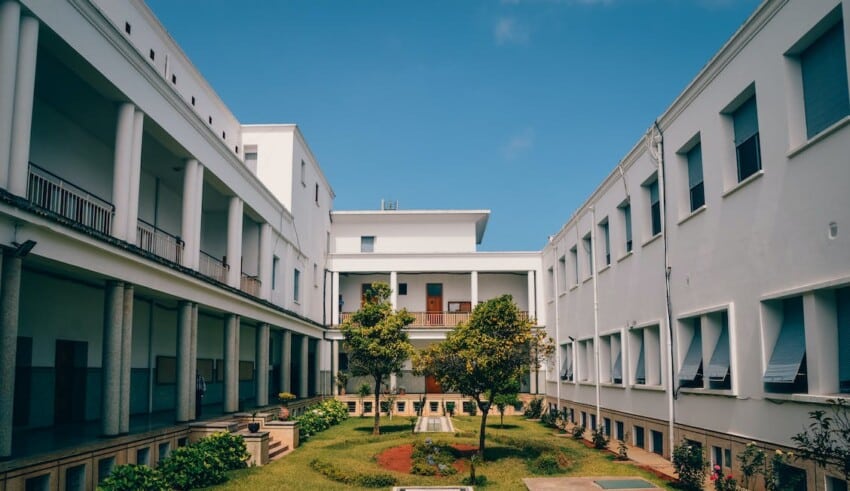 Choisir son &eacute;cole du luxe : les crit&egrave;res importants