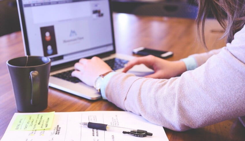 Reconversion professionnelle : 3 raisons de choisir les m&eacute;tiers du num&eacute;rique
