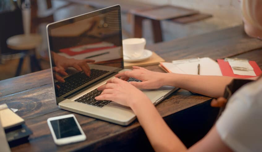 Comment s’ouvrir les portes de l’univers num&eacute;rique avec le Bachelor Communication Digitale Plurim&eacute;dia ?