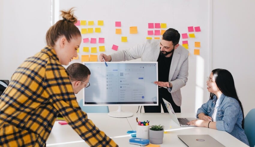 Gestion de la diversit&eacute; en entreprise: Optimisation des pratiques manag&eacute;riales et ressources humaines