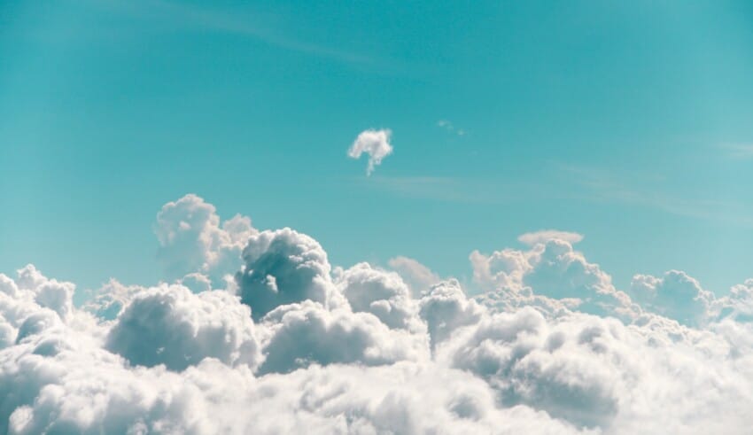 Adoption du cloud computing : Strat&eacute;gies et solutions pour entrepreneurs et d&eacute;cideurs