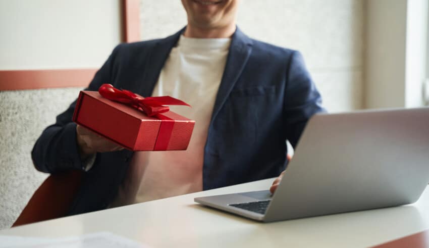 Les cadeaux de fin d’ann&eacute;e : renforcer la relation client et marquer les esprits