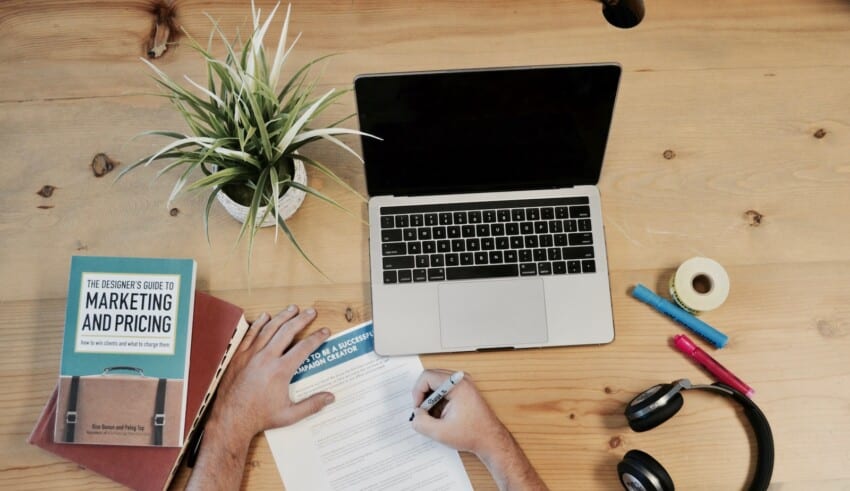 Visibilit&eacute; et r&eacute;ussite : les cl&eacute;s du marketing pour les entreprises &eacute;mergentes