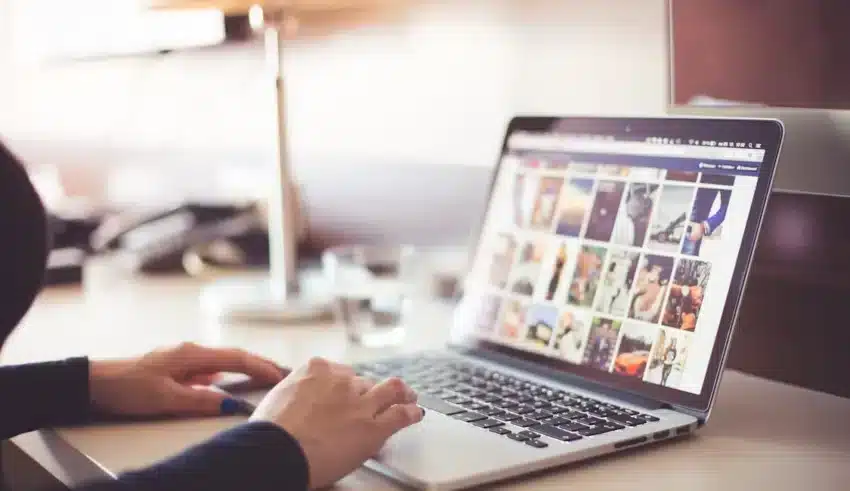 Pr&eacute;sence en ligne solide : quelle importance pour une entreprise&thinsp;?