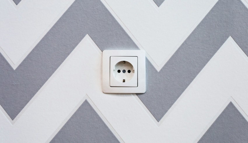 Prise &eacute;lectrique Schneider Odace : le choix id&eacute;al pour la r&eacute;novation !