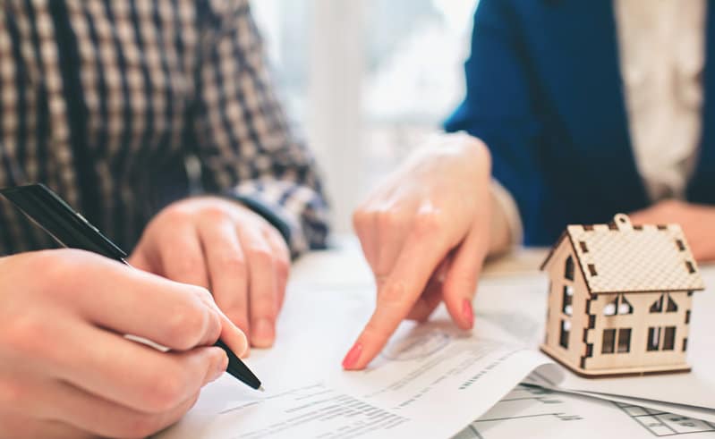 Loi Chatel : quelles implications pour les professionnels de la banque et de la finance ?