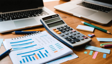 découvrez comment calculer une moyenne facilement grâce à des méthodes adaptées à la comptabilité et aux statistiques. idéal pour analyser vos données chiffrées et simplifier vos rapports financiers.