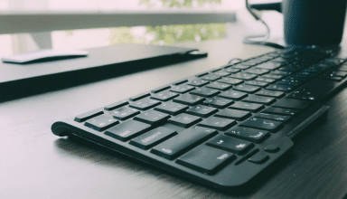 découvrez comment la touche shift optimise l’utilisation des raccourcis clavier en bureautique : gagnez en efficacité, rapidité et confort pour toutes vos tâches quotidiennes.