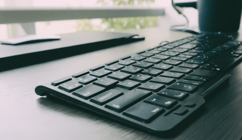 Touche Shift et l&rsquo;efficacit&eacute; des raccourcis clavier dans la bureautique