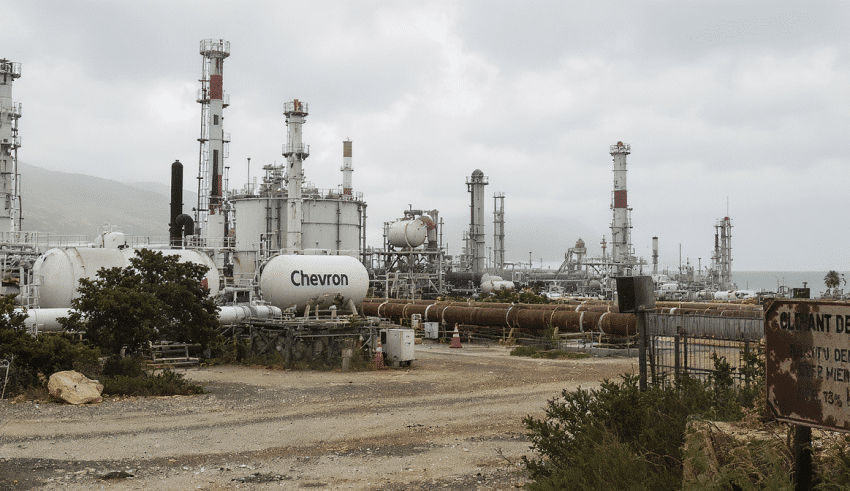 Chevron, le g&eacute;ant p&eacute;trolier am&eacute;ricain, maintient ses op&eacute;rations au Venezuela malgr&eacute; le blocus naval am&eacute;ricain