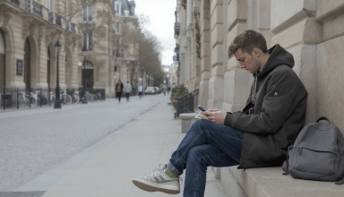 découvrez pourquoi le prêt étudiant reste une option peu utilisée en france pour financer ses études et explorez les alternatives disponibles.