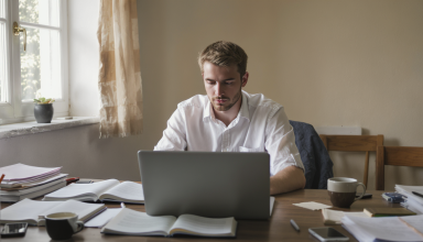 découvrez notre formation en ligne essentielle pour maîtriser les techniques et outils indispensables à la réussite de votre apprentissage à distance.