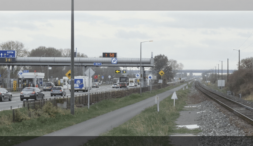 Le gouvernement propose une loi pour utiliser les recettes des autoroutes afin de financer le rail et les routes secondaires