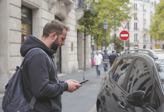 Louer un v&eacute;hicule &agrave; Paris sans stress : conseils pratiques