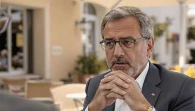 suivez en direct les municipales 2026 avec david lisnard, maire de cannes, qui critique la stratégie présidentielle des lr et envisage de quitter le parti.