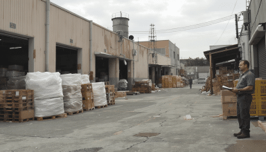 dans l’ain, la « vallée du plastique » fait face à une augmentation des prix et à des problèmes d’approvisionnement causés par le conflit au moyen-orient, impactant fortement l’industrie locale.