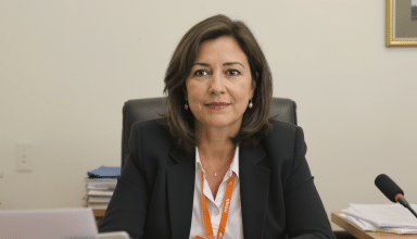 marylise léon réélue à la présidence de la cfdt, elle annonce une stratégie offensive pour renforcer l'influence et les actions du syndicat en faveur des travailleurs.