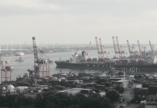 Rotterdam, premier port europ&eacute;en et carrefour &eacute;nerg&eacute;tique, amorce lentement sa transition